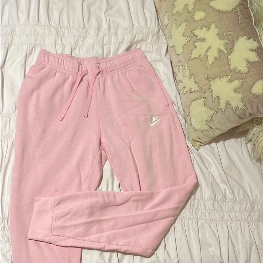Nike Pink Relaxed Fit Sweatpants